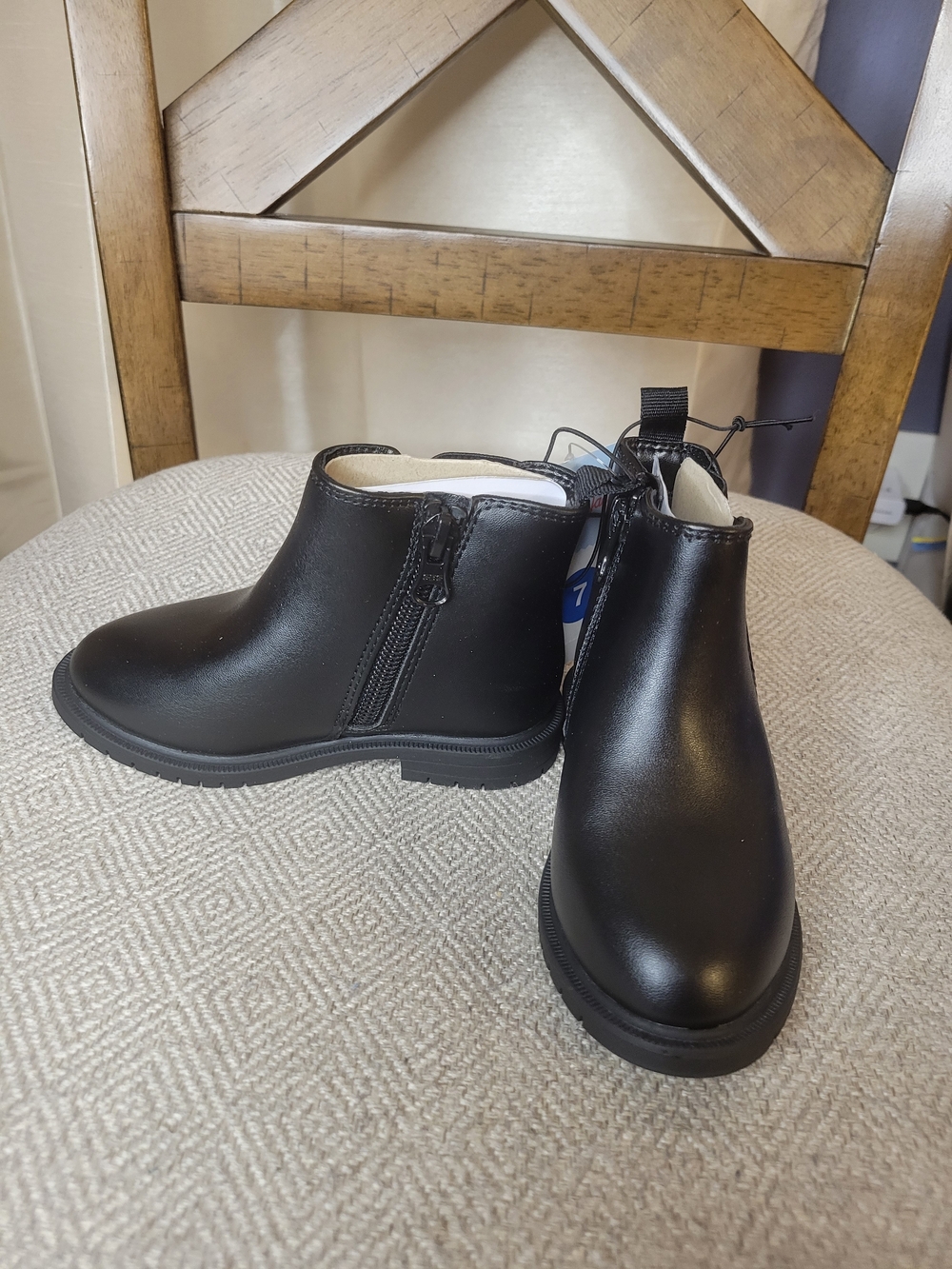 Cat & Jack Toddler Girl Black Chelsea Boots - Classic Slip-On Design - Picture 6 of 10